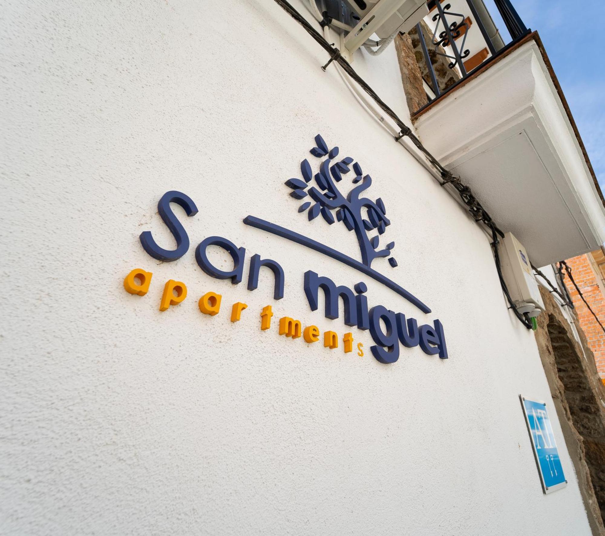 At San Miguel O Apartment คารันดียา เดลา เบรา ภายนอก รูปภาพ